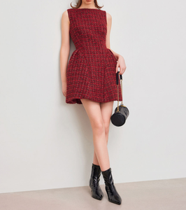 Твидовое дизайнерское платье с круглым вырезом и короткими рукавами, элегантное мини-платье с рюшами и вырезом лодочкой - Product Image 1