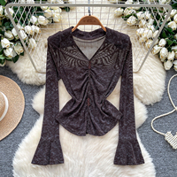 Chemise vintage à col, manches longues évasées, froncée, ajustée pour femme – Chemises élégantes pour l'automne