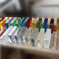 Vente en gros brique de verre solide de 8x4x2 pouces-Options de couleur personnalisées pour les cloisons commerciales et les écrans de confidentialité