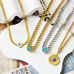 Collar con Colgante de Ojo y Cadena de Serpiente en Acero Inoxidable Color Oro, Chapado en Oro de 18k, para Mujer, de Fábrica China de Joyería - Product Image 1