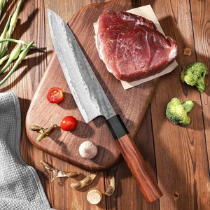 Cuchillo de Chef Clásico Japonés HK CK009 de Acero de Damasco, Ambidiestro, Pulido, Sostenible, Hoja de 9.8cm y 3.0mm de Grosor, Mango de Resina Negra - Product Image 4