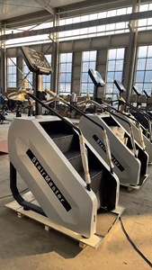 Appareil de <span class=keywords><strong>fitness</strong></span> aérobie en acier de luxe, <span class=keywords><strong>machine</strong></span> à monter les escaliers intelligente électrique, usage commercial - Product Image 2