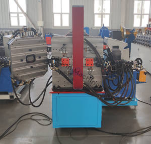 Offre Spéciale machine de fabrication de tuile de tuyau de descente ronde sans couture de coupeur hydraulique automatisé - Product Image 6