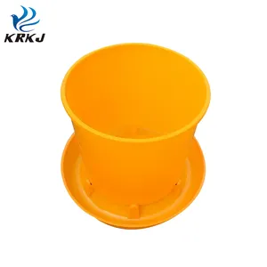 CETTIA KD649 large capacity 40kg farm duck chicken thickened feeding bucket for poultry