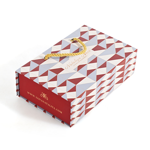 Reusable Boutique Handmade Custom Design Magnetic Closure Box Folding Magnetic Shoe Box With Handle - Product Image 6