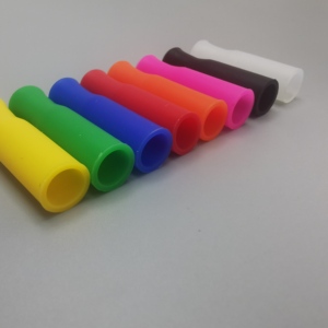 Embouts de paille en silicone personnalisés 1000 pièces Capuchon de couverture 8mm Toppers de paille Accessoires pour pailles en métal - Product Image 2