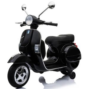 Mini <span class=keywords><strong>Moto</strong></span> Elettrica <span class=keywords><strong>per</strong></span> Bambini a Buon Mercato Vespa PX150 con Licenza Ufficiale, Motocicletta Guidabile <span class=keywords><strong>per</strong></span> Bambini - Product Image 4
