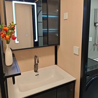Casa Contenedor Expandible Portátil de 20 Pies y 2 Pisos con Porche y Techo para Vivienda Familiar, Precio de Fábrica