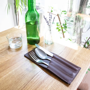 Bolsa de cubertería de cuero PU de diseño moderno, organizador de utensilios personalizado de viaje para uso en cafetería, Bar, restaurante - Product Image 2