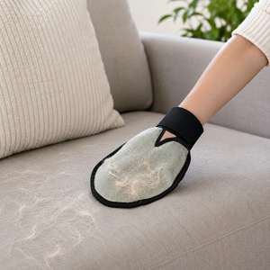 Guantes para eliminar el pelo de las mascotas, talla única, suaves y delicados para el aseo y masaje de gatos y perros - Product Image 1