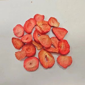 Fragole Liofilizzate per Decorazioni Dolciarie, Fette Croccanti a Fiocco di Neve, Fornitura all'Ingrosso, per Topping Torte e Yogurt, Conservazione 12 Mesi - Product Image 6