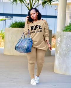 Completo Due Pezzi Primavera 2022 per Taglie Forti, Stampa '<span class=keywords><strong>NOPE</strong></span>', Spalla Obliqua, Manica Lunga, Decorazione con Borchie - Product Image 5