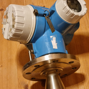 Liquisyscp Cpm221-810 测量转换器/控制器全新原装现货工业自动化专用PLC编程器 - Product Image 1