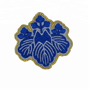 Offre Spéciale <span class=keywords><strong>coudre</strong></span> sur le fer sur Merrow chaleur coupe frontière monstre Animal mignon motif personnalisé patchs de broderie pour vêtements - Product Image 4