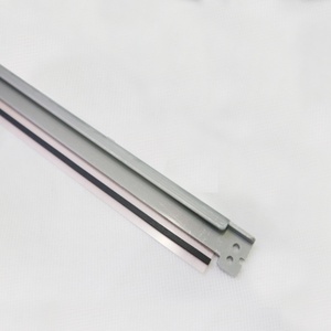 ใบมีดทำความสะอาดสายพานโอนที่ใช้งานร่วมกันได้สำหรับ C75 Xerox J75 550 560 570 C60 C70 5580 6680 7780 240 250 242 700 7675 033K97980 - Product Image 2