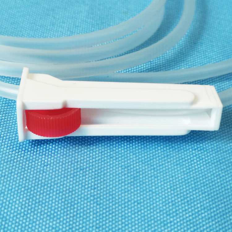 Consumibles médicos juego de transfusión de sangre desechables CE ISO juego de transfusión de sangre con aguja para suero