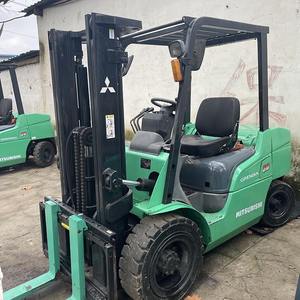 Chariot élévateur d'occasion Mitsubishi 3T FD30, haute qualité, moteur diesel, vente chaude, original japonais - Product Image 1