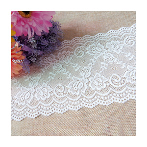 L1851 Nylon Spandex Jacquard tela <span class=keywords><strong>de</strong></span> encaje elástico 3D ajuste elástico colores blanco y negro moda nupcial Stock para vestidos - Product Image 1