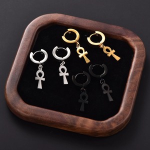 2 paires de boucles <span class=keywords><strong>d</strong></span>'oreilles Hip Hop en forme de croix, en acier inoxydable, unisexes, style gothique, <span class=keywords><strong>clous</strong></span> <span class=keywords><strong>d</strong></span>'oreilles de haute qualité, accessoires de bijoux punk - Product Image 1