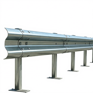 Barrière de sécurité routière à trois ondes galvanisée à chaud, certifiée CE, fabricant de blocs d'espacement, fournisseur de premier plan, testée TL4, Chine - Product Image 1