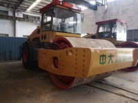 Compacteur à tambour simple lourd YZ39 39T, puissance 280KW, force de compactage 930KN, pompe à engrenages, roulement, rayon de braquage court pour asphalte