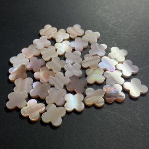 Gemas <span class=keywords><strong>de</strong></span> Flor <span class=keywords><strong>de</strong></span> Trébol <span class=keywords><strong>de</strong></span> Concha <span class=keywords><strong>Rosa</strong></span> Natural <span class=keywords><strong>de</strong></span> Madreperla - Product Image 5