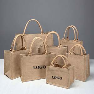Sac fourre-tout de plage vierge en jute écologique pour sublimation, idéal pour cadeaux promotionnels, fabriqué en Europe pour les acheteurs de sacs en jute. - Product Image 1