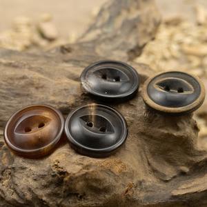 Botón de Costura de Cuerno Natural de Búfalo, Estructura Resistente y Duradera, Pulido, Moderno, para Abrigos, Chaquetas, Ropa de Diseñador, CRAFT ZONE EXPORT - Product Image 4