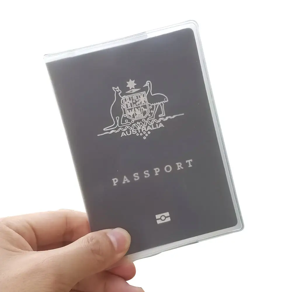 थोक स्पष्ट पारदर्शी पीवीसी निविड़ अंधकार पासपोर्ट कवर धारक मामले