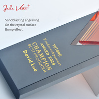 Nouvelle conception créative de plaque de récompense en verre cristal carré écologique avec gravure personnalisée pour cadeau souvenir
