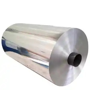 Échantillon gratuit Rouleau jumbo O 1235 trempé Fournisseur d'alliage d'aluminium Papier de doublure de cigarette recyclable Feuille d'aluminium 8011 pour l'emballage