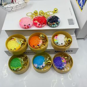 Llavero de arena líquida transparente con lentejuelas brillantes, cascabeles y una mini caja de vapor, perfecto para accesorios y regalos para mujer - Product Image 3