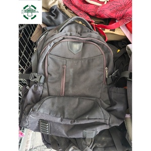 Vendita all'Ingrosso di Abbigliamento <span class=keywords><strong>Usato</strong></span> e Borse di Marca per Negozi, Rivendita e Mercato Esportazione - Product Image 6