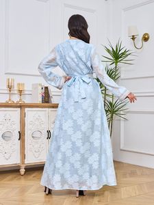 ชุดอาบายะอิสลา<span class=keywords><strong>ม</strong></span>แบบใหม่ล่าสุดปี 2026 ดีไซน์ลูกไ<span class=keywords><strong>ม</strong></span>้ลายดอกไ<span class=keywords><strong>ม</strong></span>้ปักอย่างมีสไตล์ ผ้าพลีท ผ้าสแปนเด็กซ์ แขนยาว สไตล์ซาอุดิอาระเบีย - Product Image 4