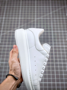 Zapatillas blancas de caña alta con suela gruesa de cuero vacuno, suela de 5 cm de grosor, con cordones, zapatos para caminar de cuero genuino. - Product Image 6