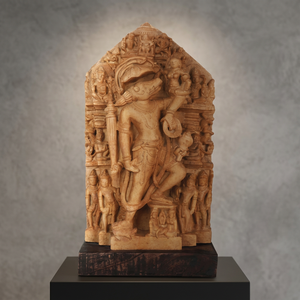 Réplica de la Escultura Nar Varaha del Siglo X, Avatar de Vishnu como Hombre Jabalí, Arte de Templo - Product Image 3