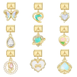 Accesorios de Joyería de Oro Personalizados, Creativos y Hechos a Mano en Italia - Módulos de Pulsera con Dijes de Moda - Hechos a Mano - Product Image 2