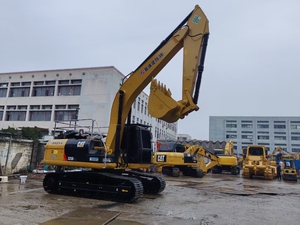 Excavatrice sur chenilles CAT 325D d'occasion en bon état, faible nombre d'heures de fonctionnement, moteur d'origine, économique pour les projets de construction - Product Image 3