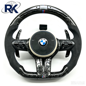 Volant en fibre de carbone à bas <span class=keywords><strong>prix</strong></span> avec emblème M et palettes de changement de vitesse en carbone pour <span class=keywords><strong>BMW</strong></span> F20 F30 F10 F25 F15 M2 M3 M4 M5 – Vente directe usine - Product Image 1