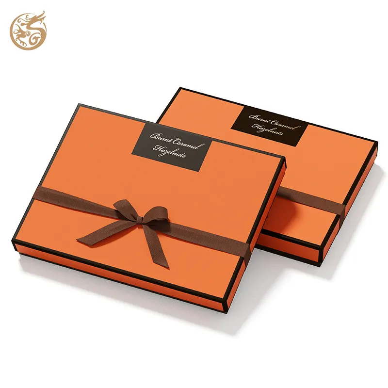 Kotak kemasan coklat permen persegi panjang cetak Logo Foil mewah dengan sisipan emas kotak makanan kue kertas karton