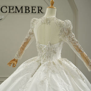 Gt26006 Precioso Vestido de Novia de Satén Estilo Princesa, Hecho a Mano con Cristales y Perlas, Cuello en V, Vestido de Novia Jancember - Product Image 4