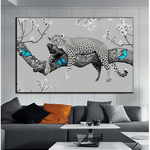 Peinture <span class=keywords><strong>sur</strong></span> toile d'animaux, lion noir et blanc, tigre, léopard couché <span class=keywords><strong>sur</strong></span> l'arbre, affiche murale - Product Image 2