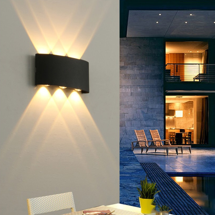 2021 hot sale solar powered induction outdoor waterproof led outdoor garden led solar wall light