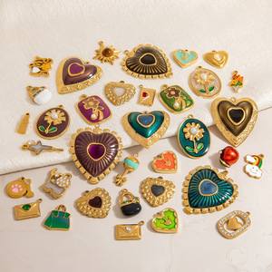 Accesorios de joyería DIY de acero inoxidable estilo europeo americano, colgante de corazón de formas mixtas para la fabricación de collares, chapado en oro de 18 quilates. - Product Image 2