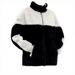 Veste Teddy Oversize Noire Crème pour Femme en Polaire Haute Densité et Fausse Fourrure en Polyester, Col Montant, Fermeture Éclair Intégrale, Colorblock, Fabrication Personnalisée - Product Image 1