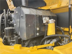 รถขุดตีนตะขาบ Komatsu PC60-7 สภาพใหม่ 95% นำเข้าจากญี่ปุ่น ใช้งานน้อย ชั่วโมงการทำงานต่ำ เครื่องยนต์และมอเตอร์สภาพดี ราคาถูก - Product Image 5