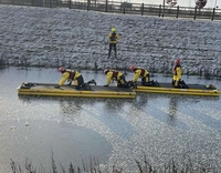 Planche de sauvetage gonflable de 5 m, pont flottant pour sauveteur, pont pneumatique portable pour les urgences en cas d'inondation