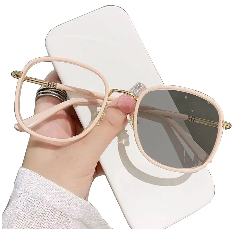 8331 Factory Anti Blue Light Glasses Frames Blocking Photochromic Cat Eye Glasses Photo Gray Glasses Sunglass Woman Eyewear
