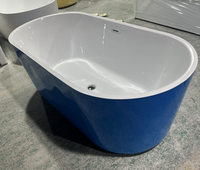 Baignoire autoportante ovale simple et moderne pour intérieur, idéale pour la maison, les hôtels, les gîtes et les projets résidentiels.