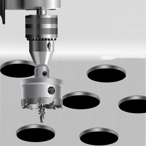 Foret en carbure d'alloy pour acier inoxydable avec <span class=keywords><strong>mandrin</strong></span> <span class=keywords><strong>SDS</strong></span> et queue triangulaire pour percer des plaques d'acier de 15 à 100 mm de diamètre - Product Image 6